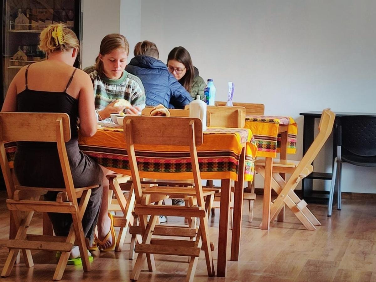 Magic Packer Hostel Cusco Ngoại thất bức ảnh